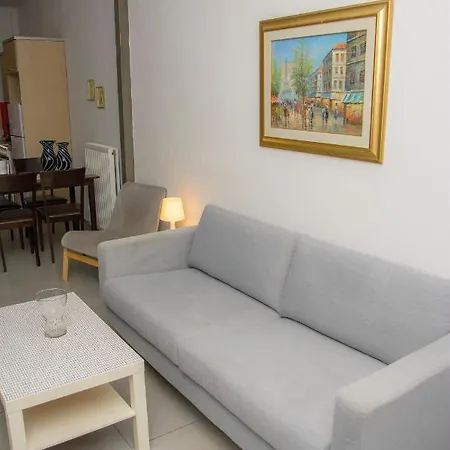 Stefanie's 2 Aszproválta